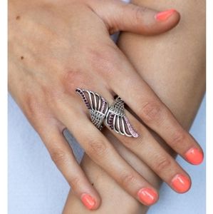 Paparazzi necklaces and earrings